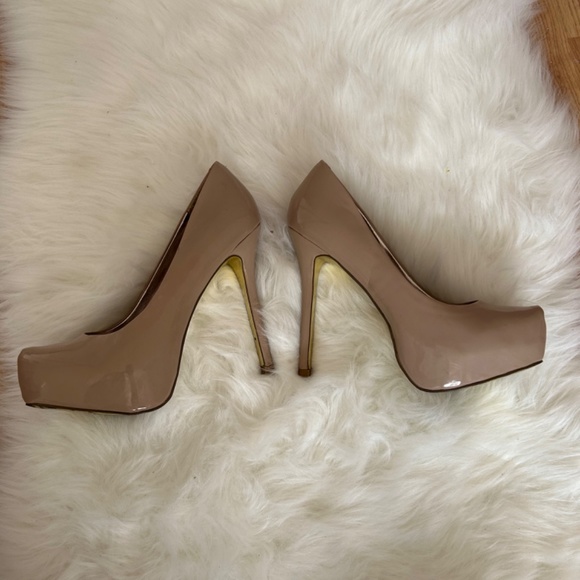 Nude Steve Madden heels size 8.5 - Picture 4 of 7